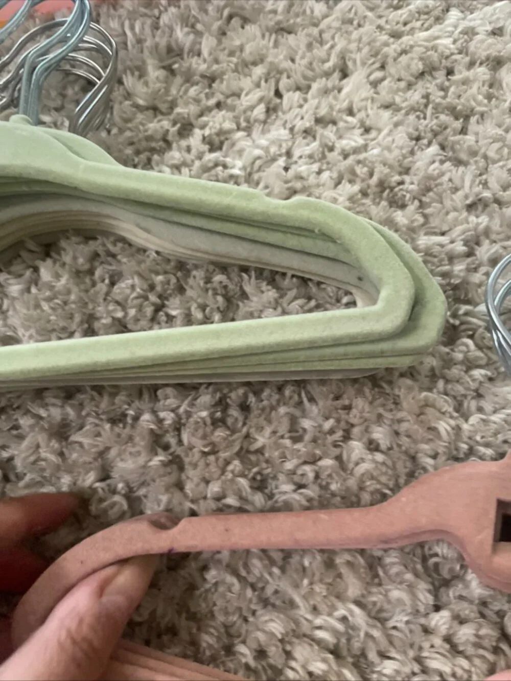 32 Baby/Toddler Plastic Hangers Pastel Pink & Green + Butterfly Accessory